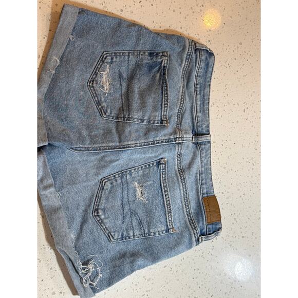 AMERICAN EAGLE DENIM MOM SHORTS STRETCH WOMENS SIZE 6 - Picture 2 of 5